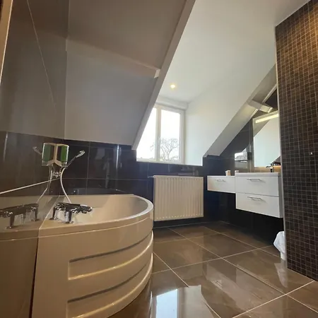 ル サーク ホテル