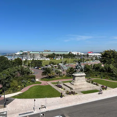 ル サーク 3* シェルブール・アン・コタンタン