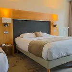 Le Cercle Szálloda