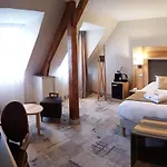 Szálloda Le Cercle 3*