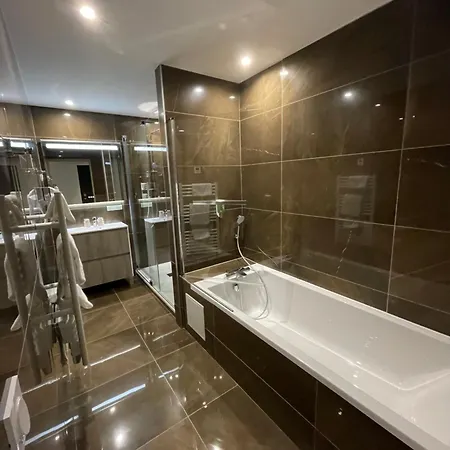 Le Cercle Hotell 3*
