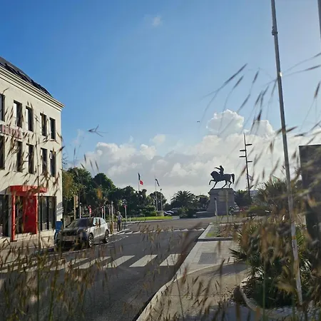 Le Cercle 3* Шербур-ан-Котантен