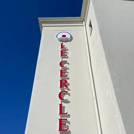 Le Cercle