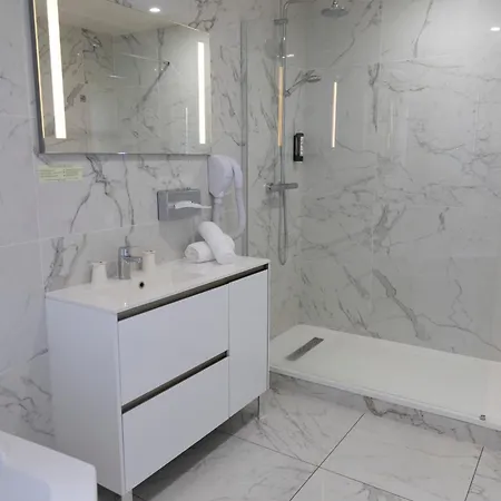 Hotel Le Cercle 3*