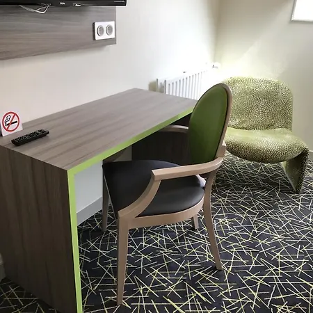 Отель Le Cercle 3*