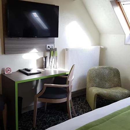 Le Cercle Шербур-ан-Котантен