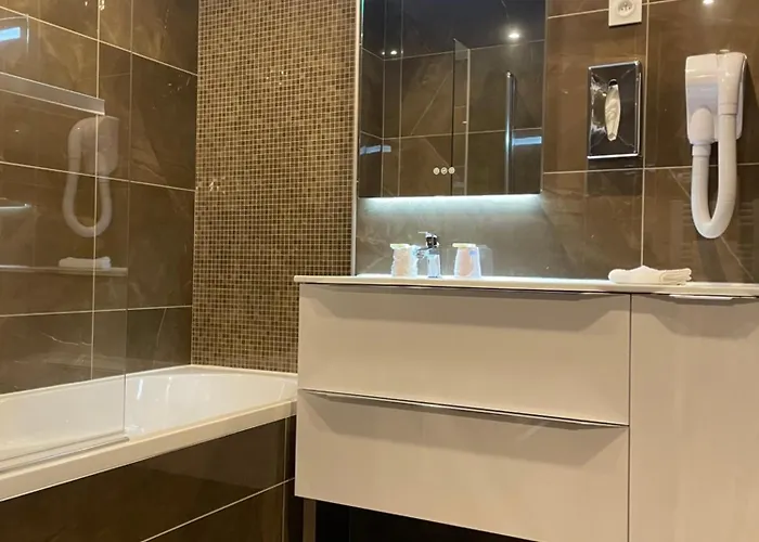 Le Cercle 호텔 셰르부르 앙 코탱탕