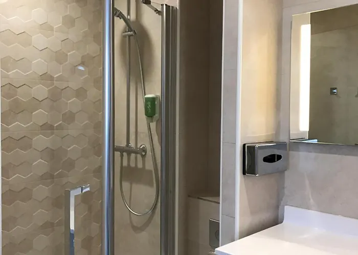 호텔 Le Cercle 셰르부르 앙 코탱탕